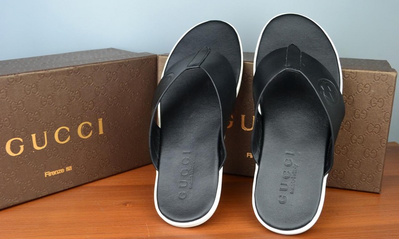 Gucci Men Slippers_053